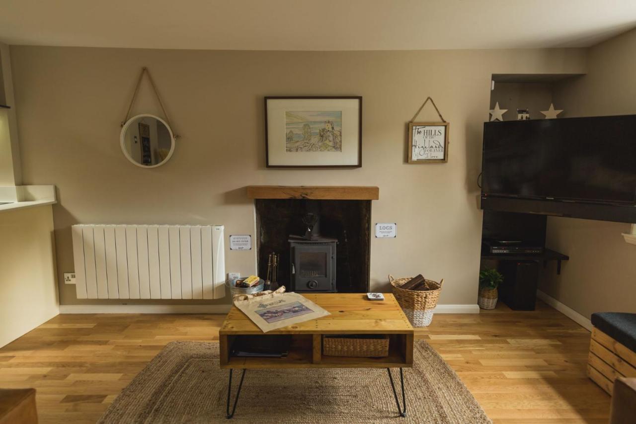 Crossroads Cottage Drumnadrochit Dış mekan fotoğraf